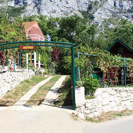 Holiday Village Ostrog Niksic Ngoại thất bức ảnh