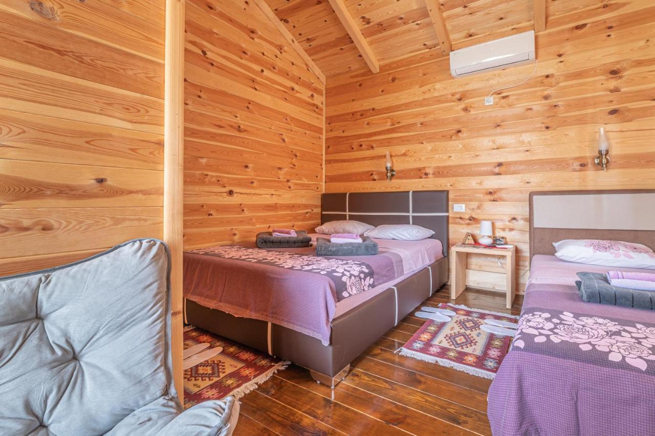 Holiday Village Ostrog Niksic Ngoại thất bức ảnh