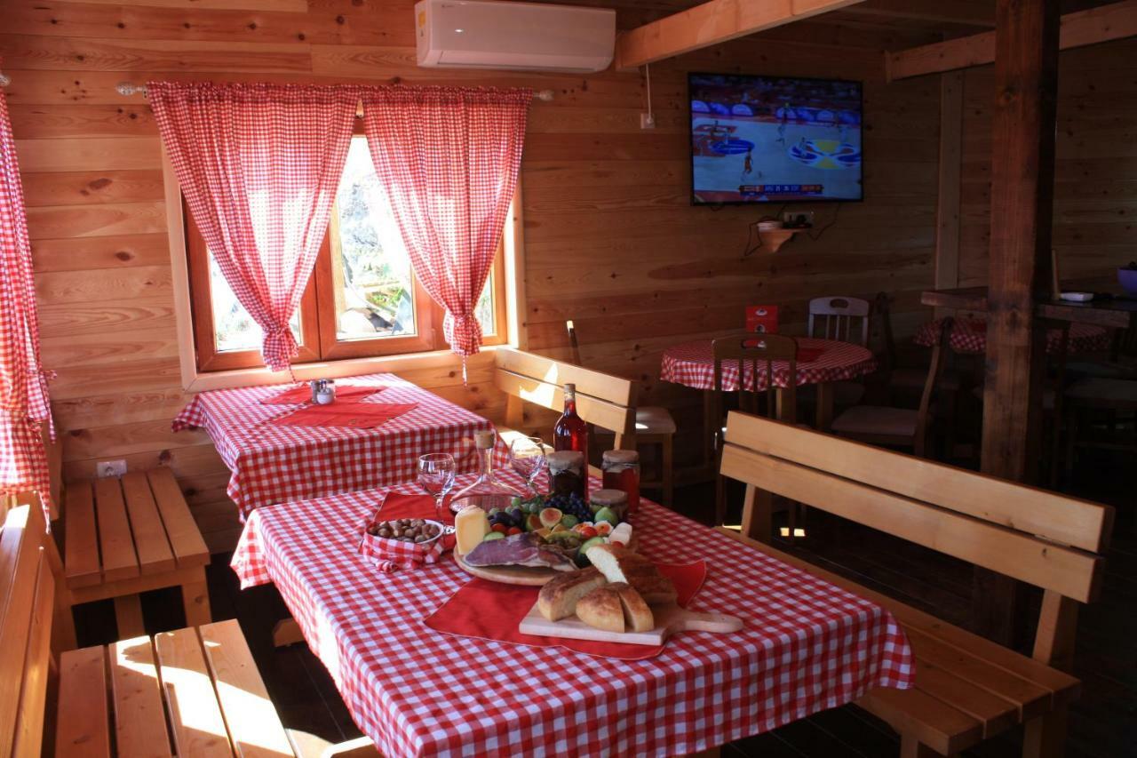Holiday Village Ostrog Niksic Ngoại thất bức ảnh
