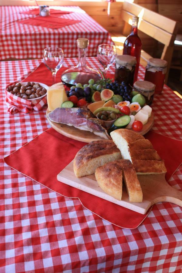Holiday Village Ostrog Niksic Ngoại thất bức ảnh